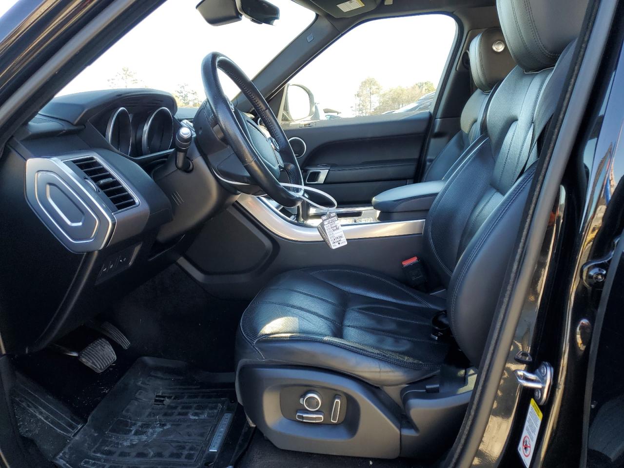 2017 Land Rover Range Rover - Image 7