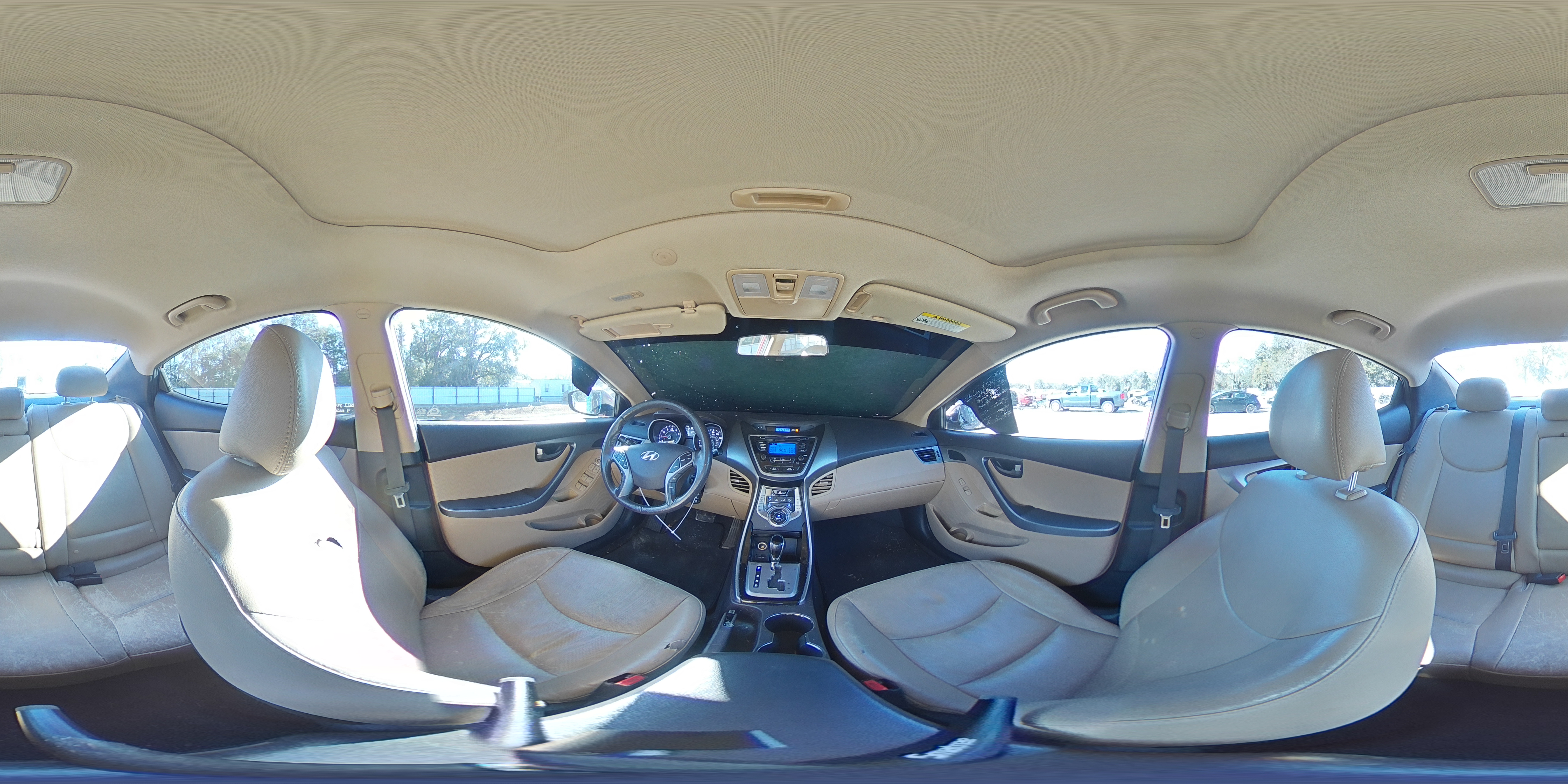 2013 Hyundai Elantra - Image 14
