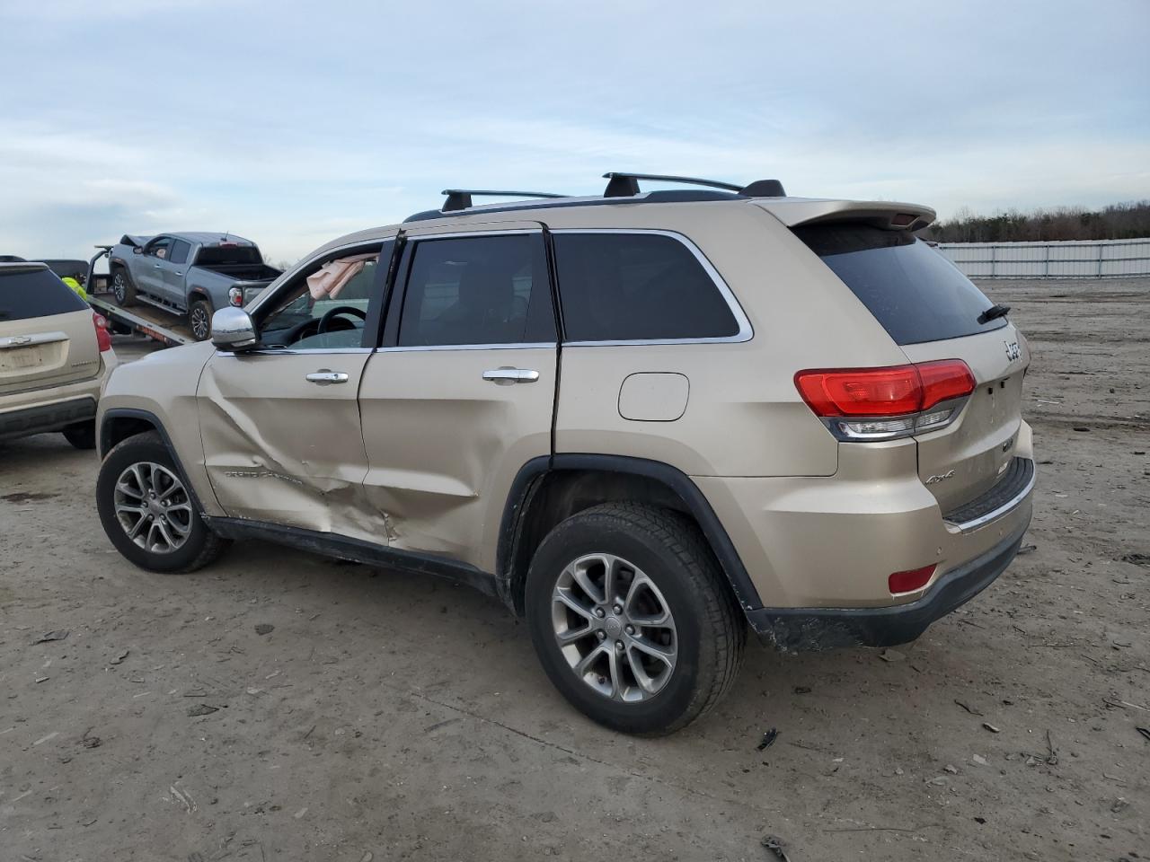 2015 Jeep Grand Cherokee - Image 2