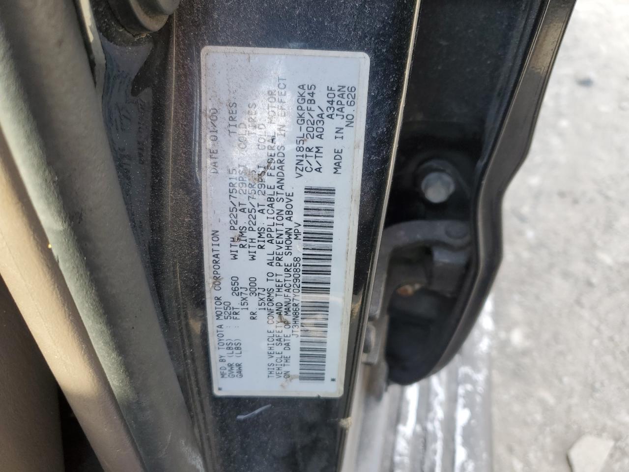 2000 Toyota 4Runner - Image 13