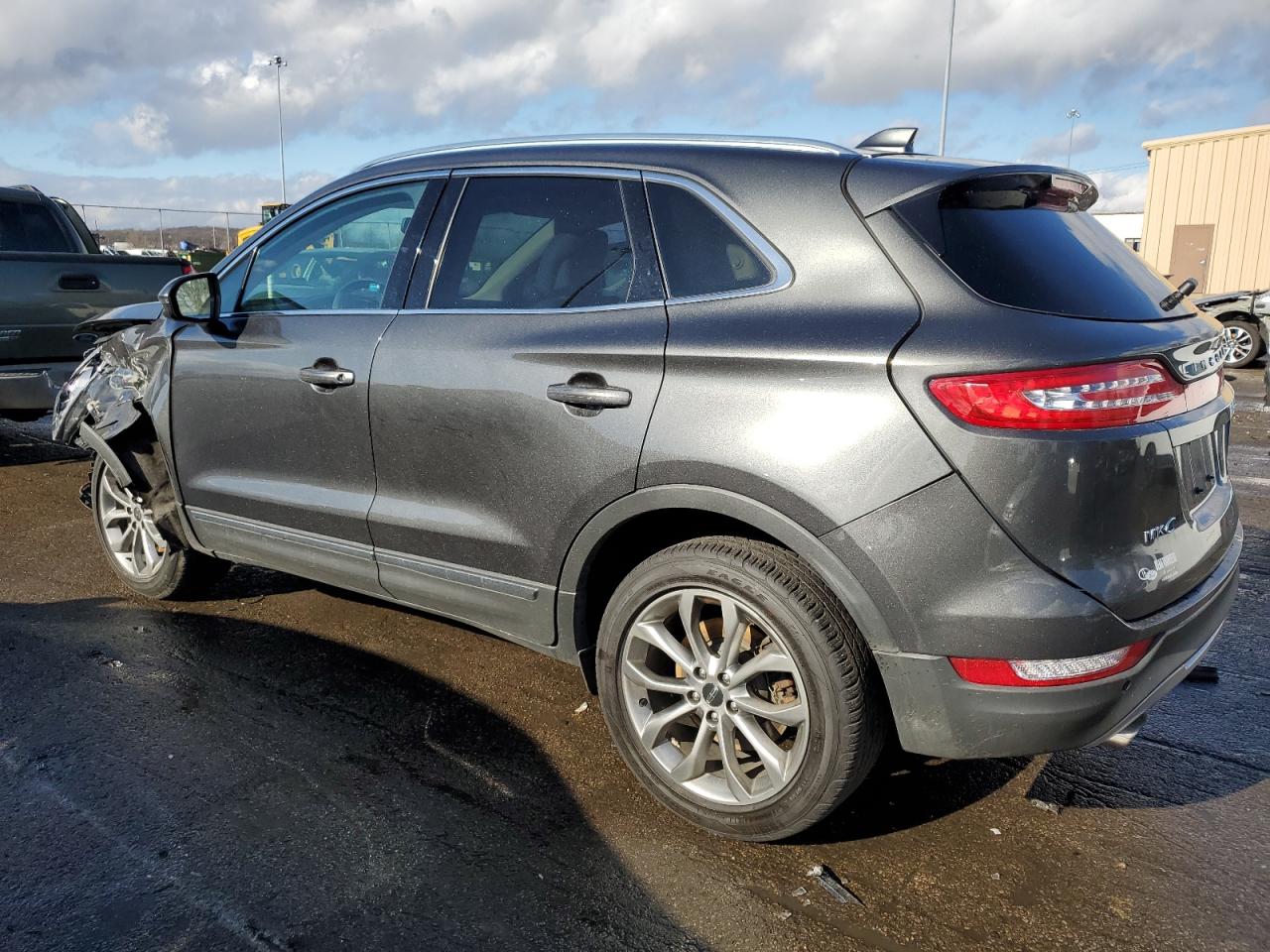 2017 Lincoln MKC - Image 2