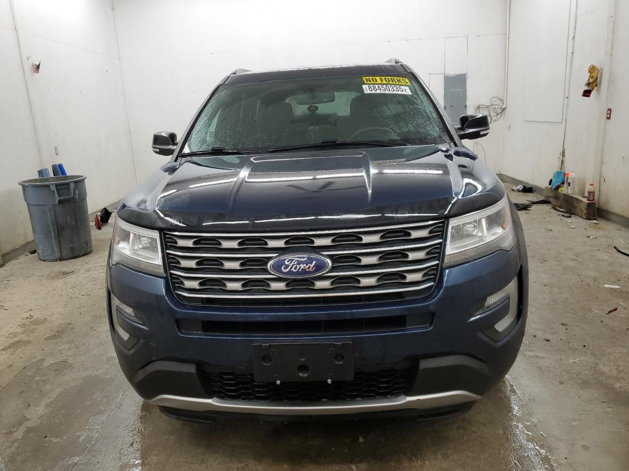 2017 Ford Explorer - Image 5