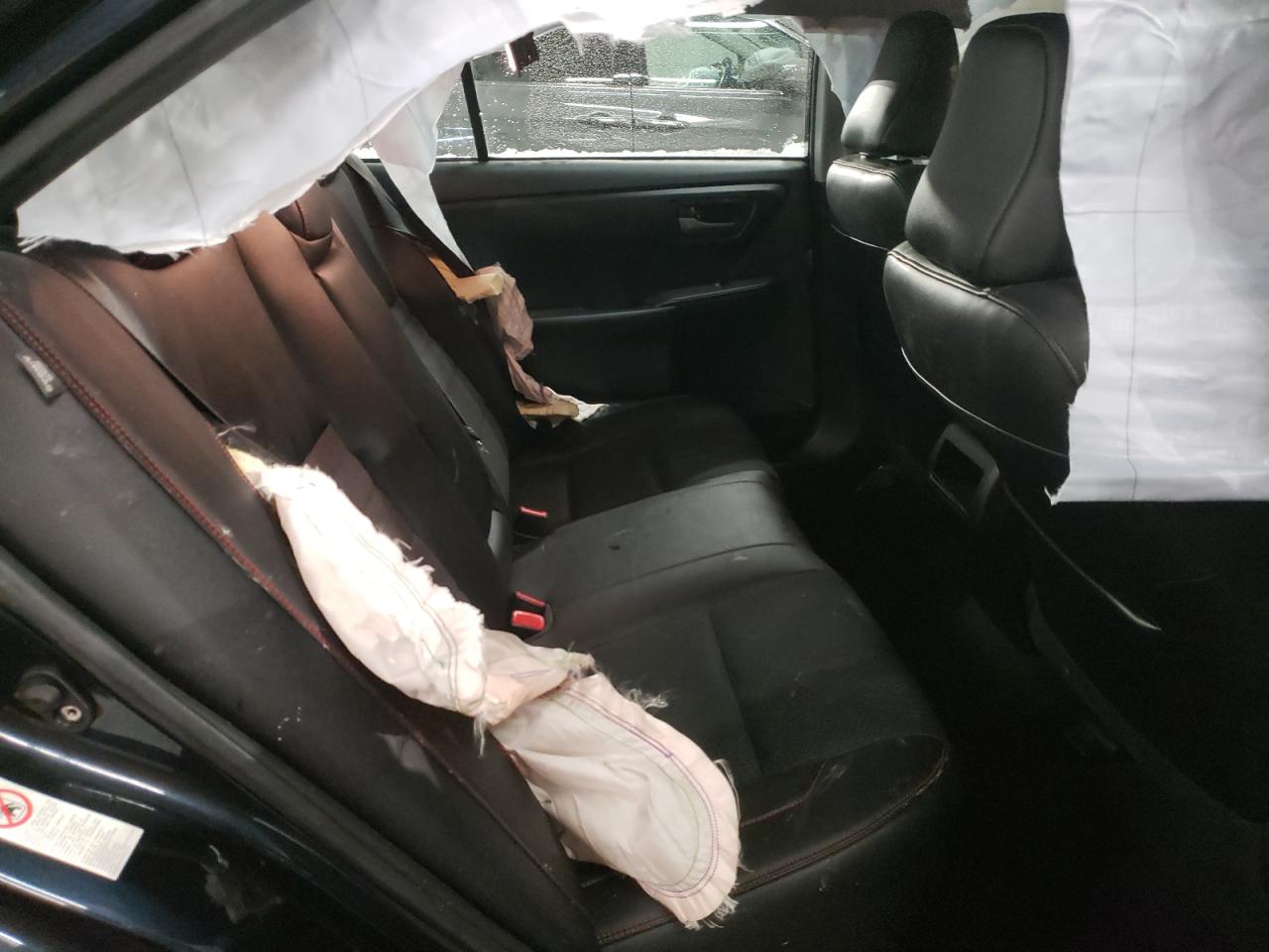 2017 Toyota Camry - Image 10