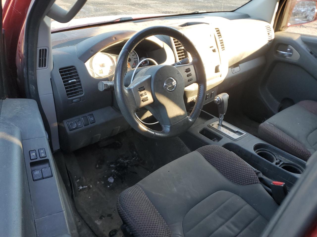 2012 Nissan Navara (Frontier) - Image 8
