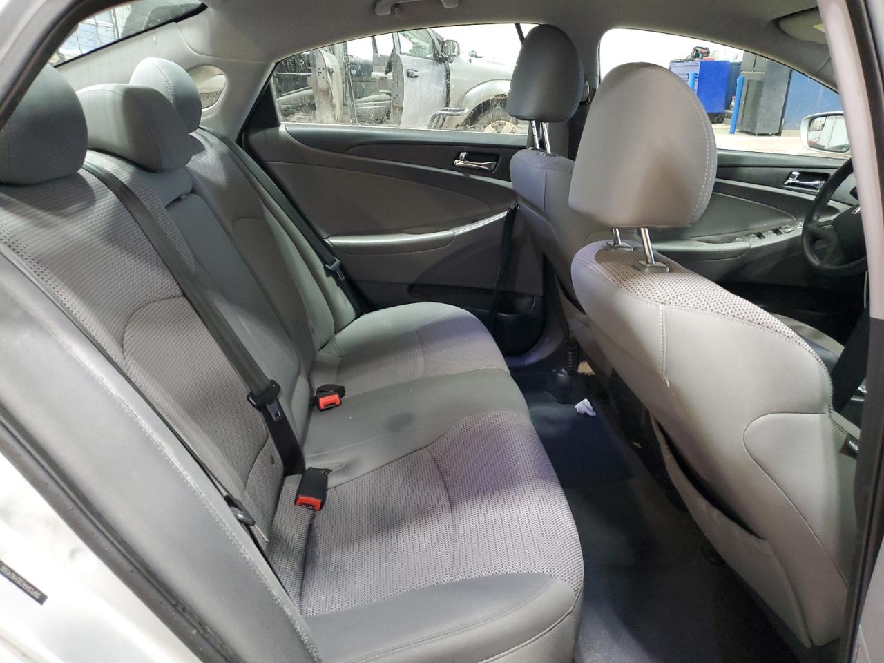 2014 Hyundai Sonata - Image 10