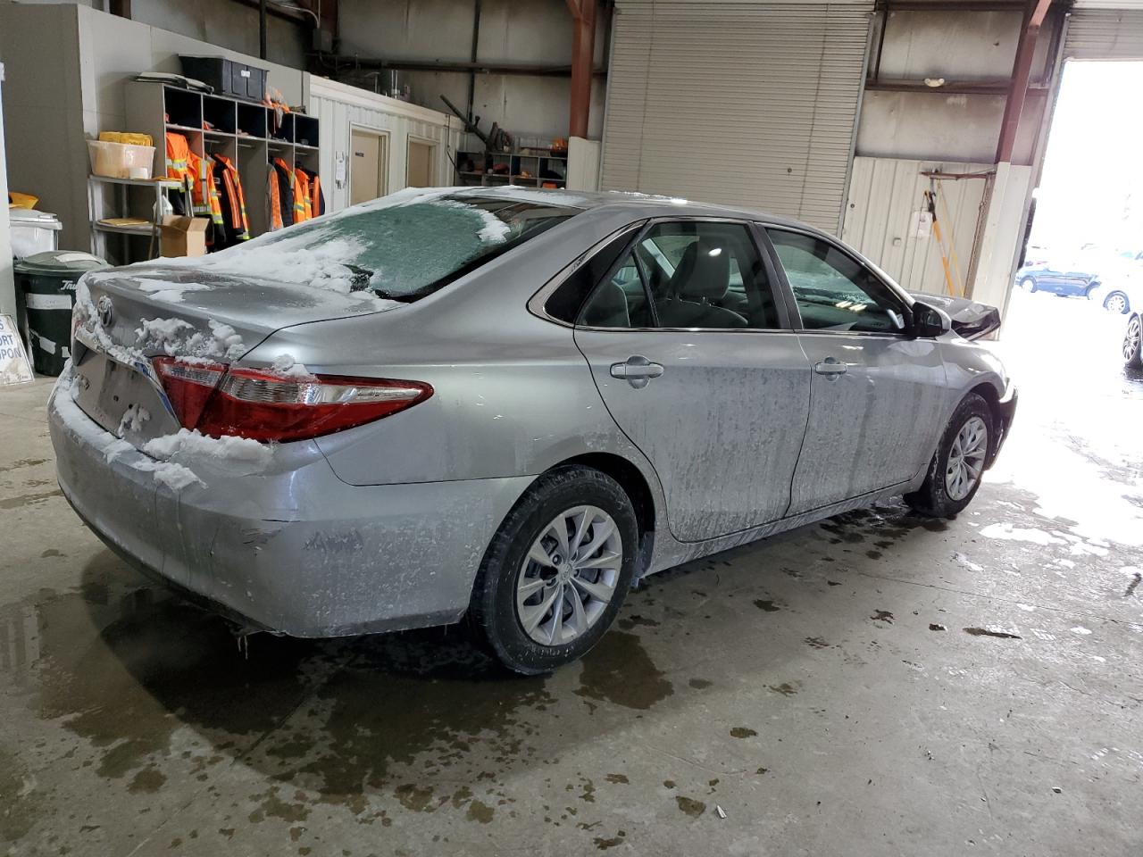 2015 Toyota Camry - Image 3