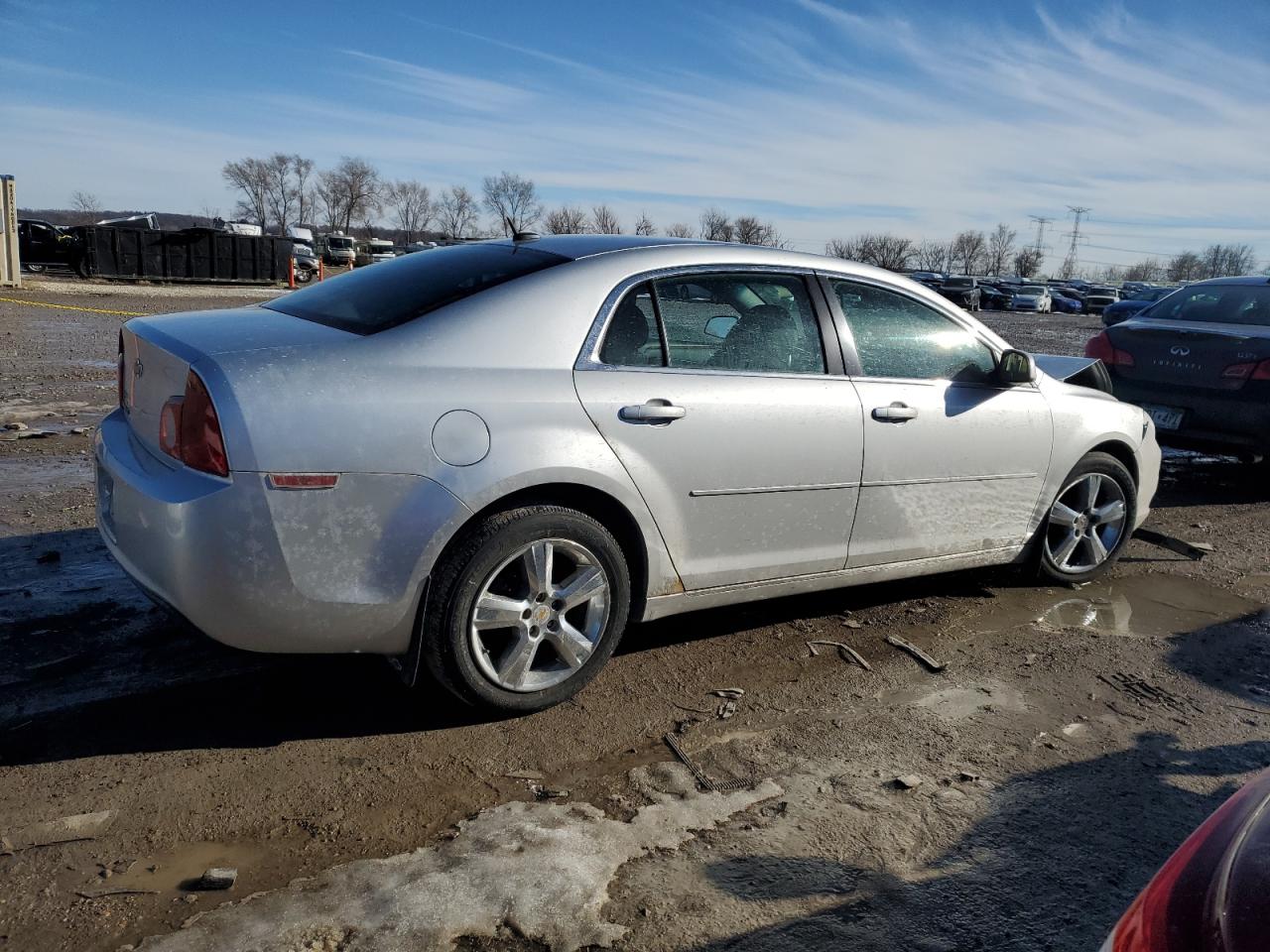 2010 Chevrolet Malibu - Image 3