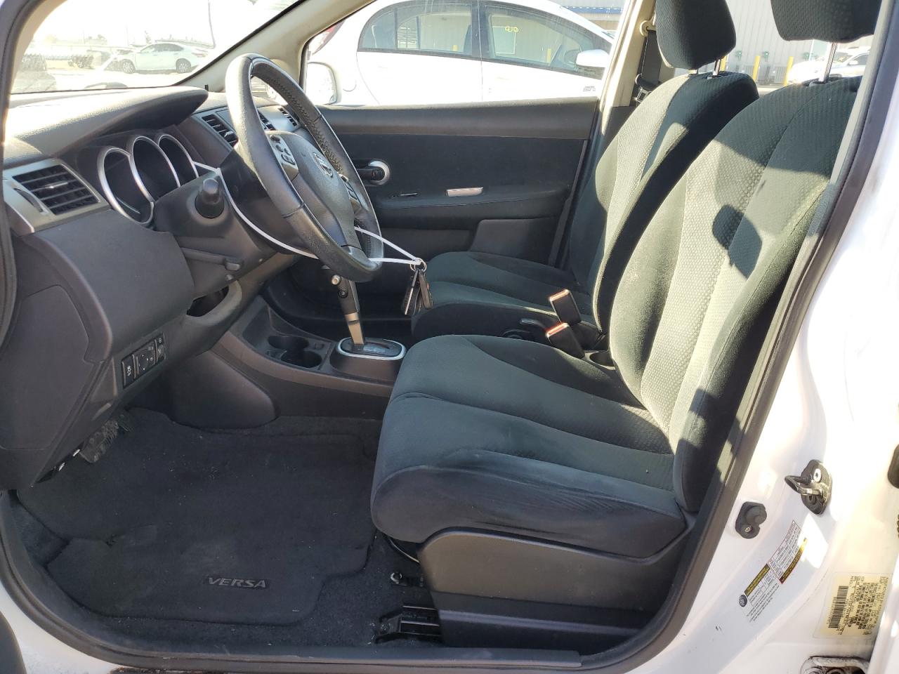 2012 Nissan Versa - Image 7