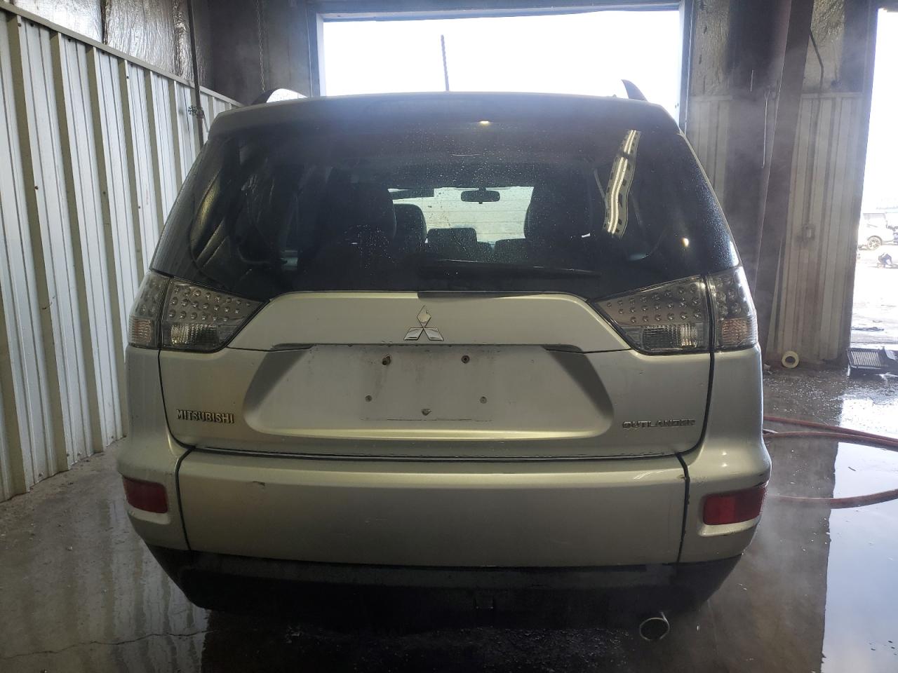 2011 Mitsubishi Outlander - Image 6