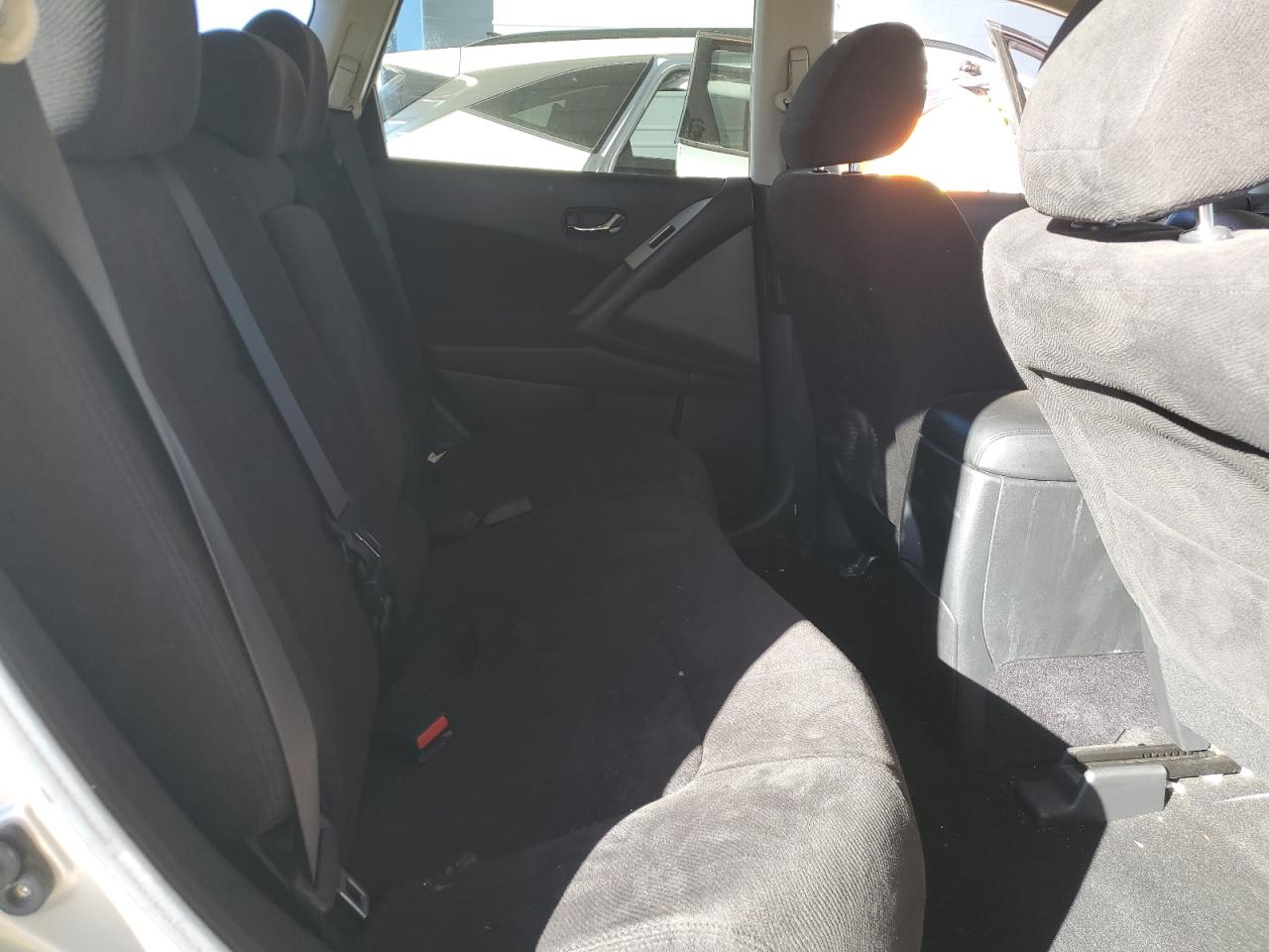 2012 Nissan Murano - Image 11