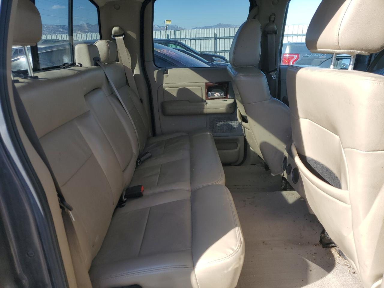 2007 Ford F-150 - Image 10