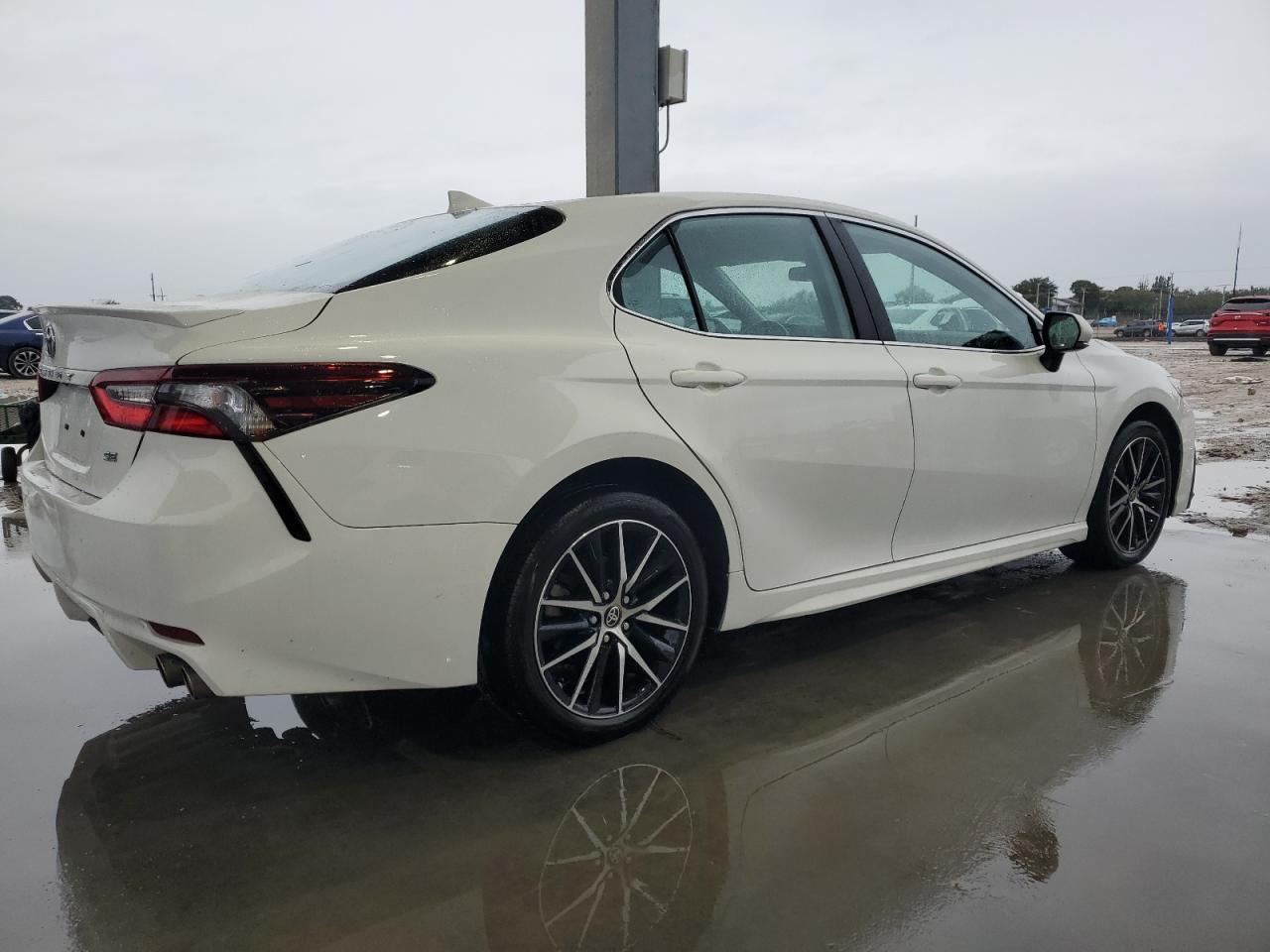 2023 Toyota Camry - Image 3