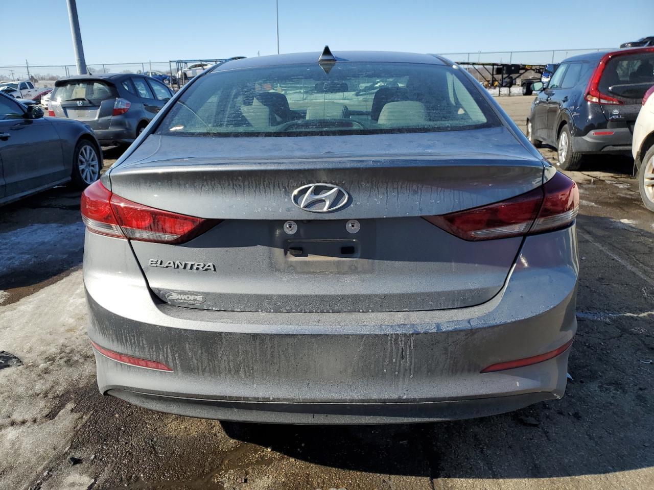 2018 Hyundai Elantra - Image 6