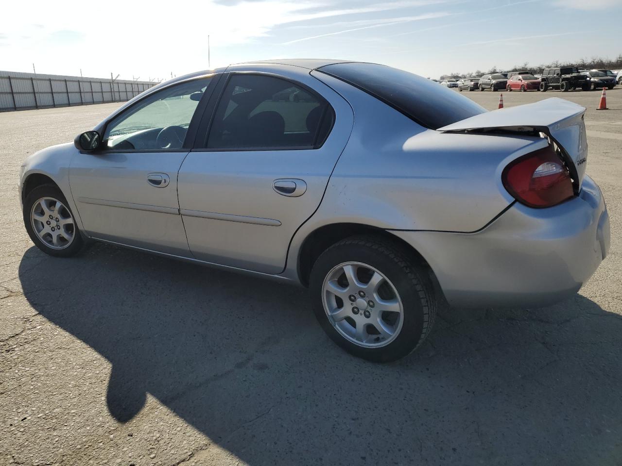 2005 Dodge Neon - Image 2