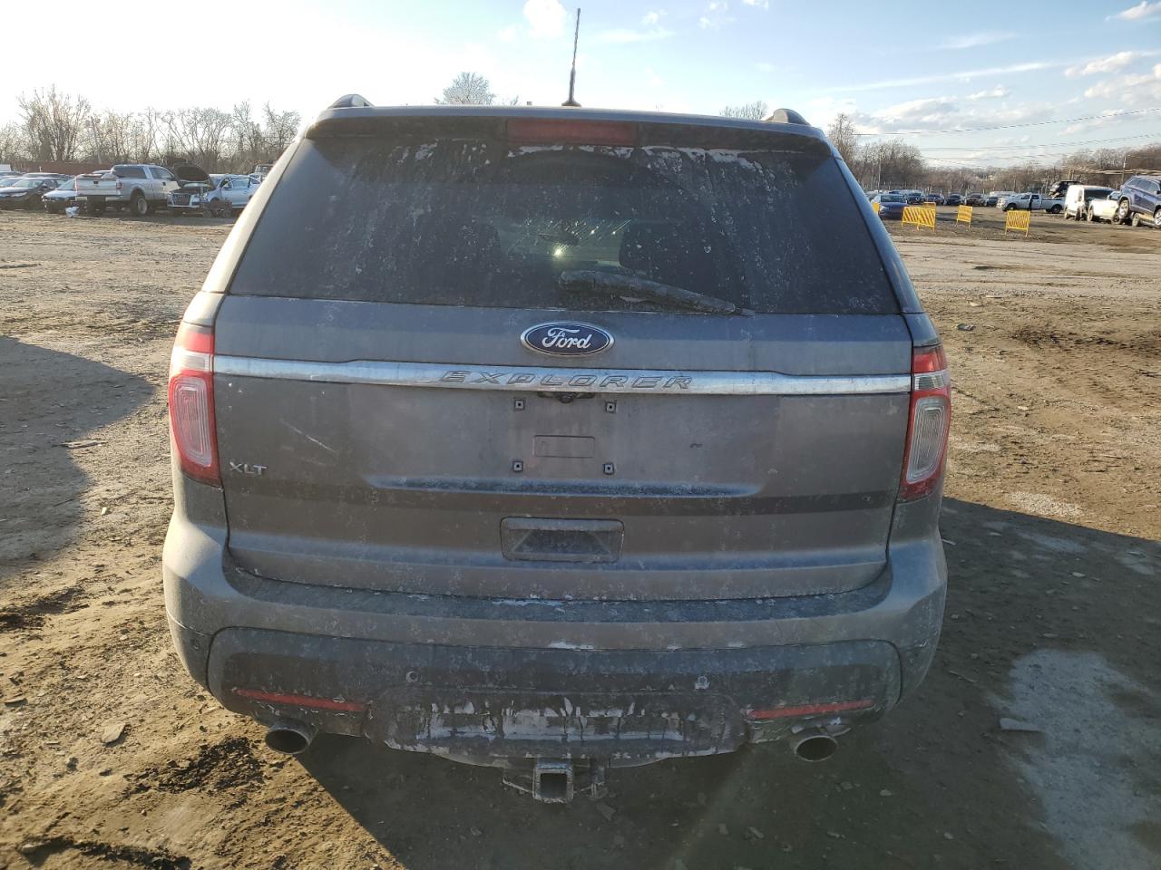 2013 Ford Explorer - Image 6