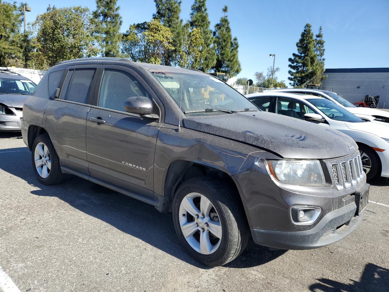 2015 Jeep Compass - Image 4