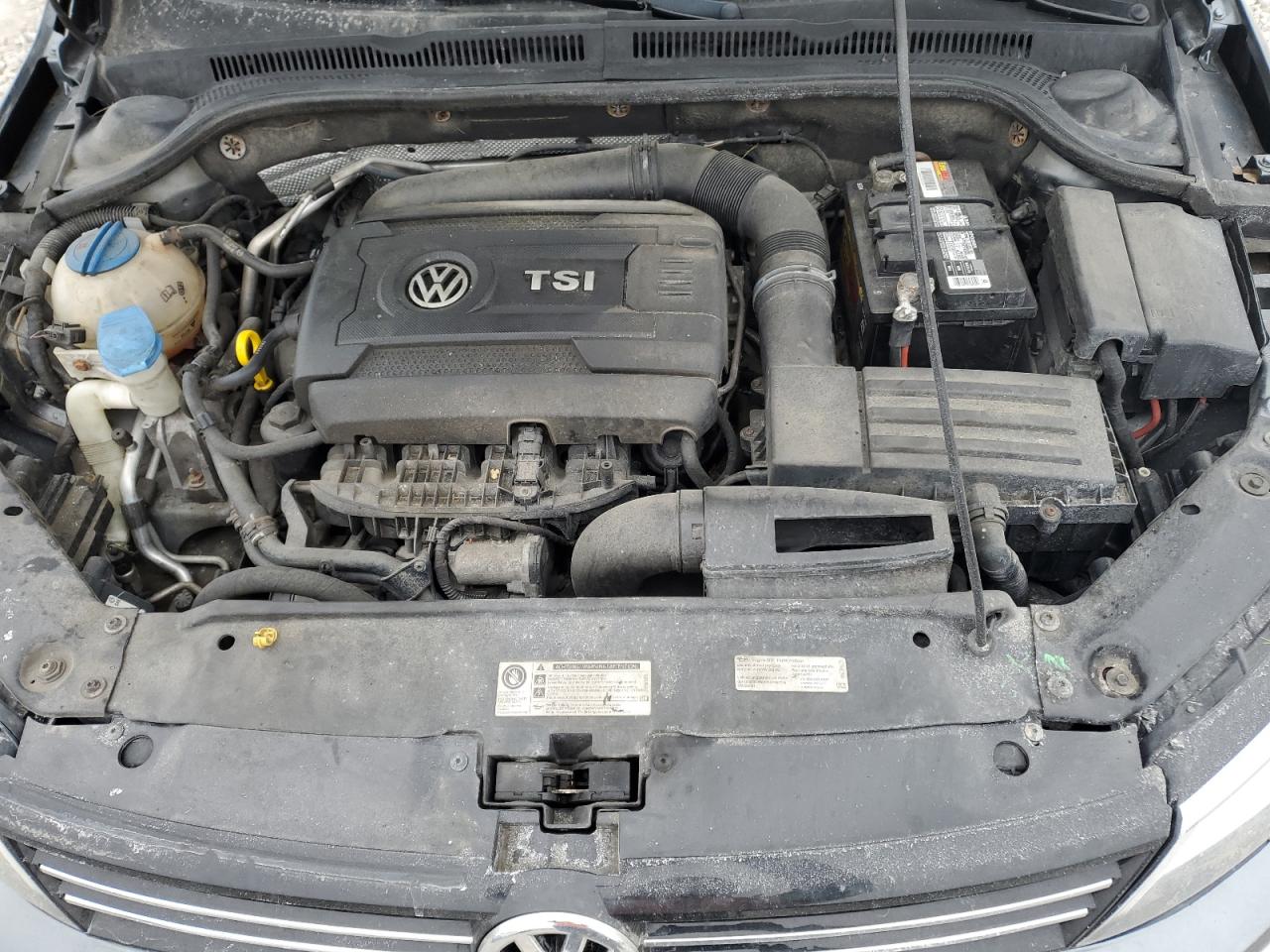2014 Volkswagen Jetta - Image 11