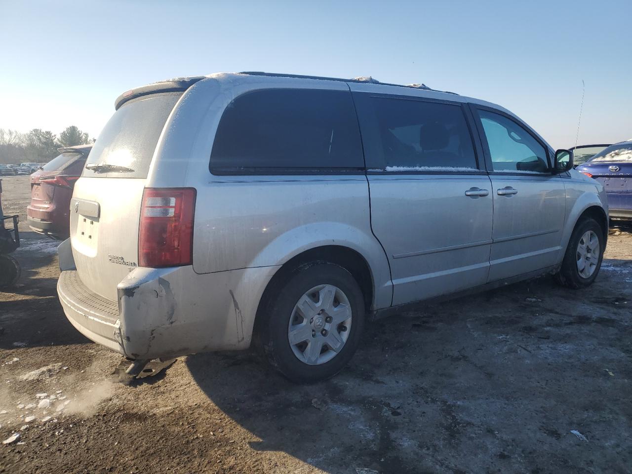 2010 Dodge Caravan - Image 3
