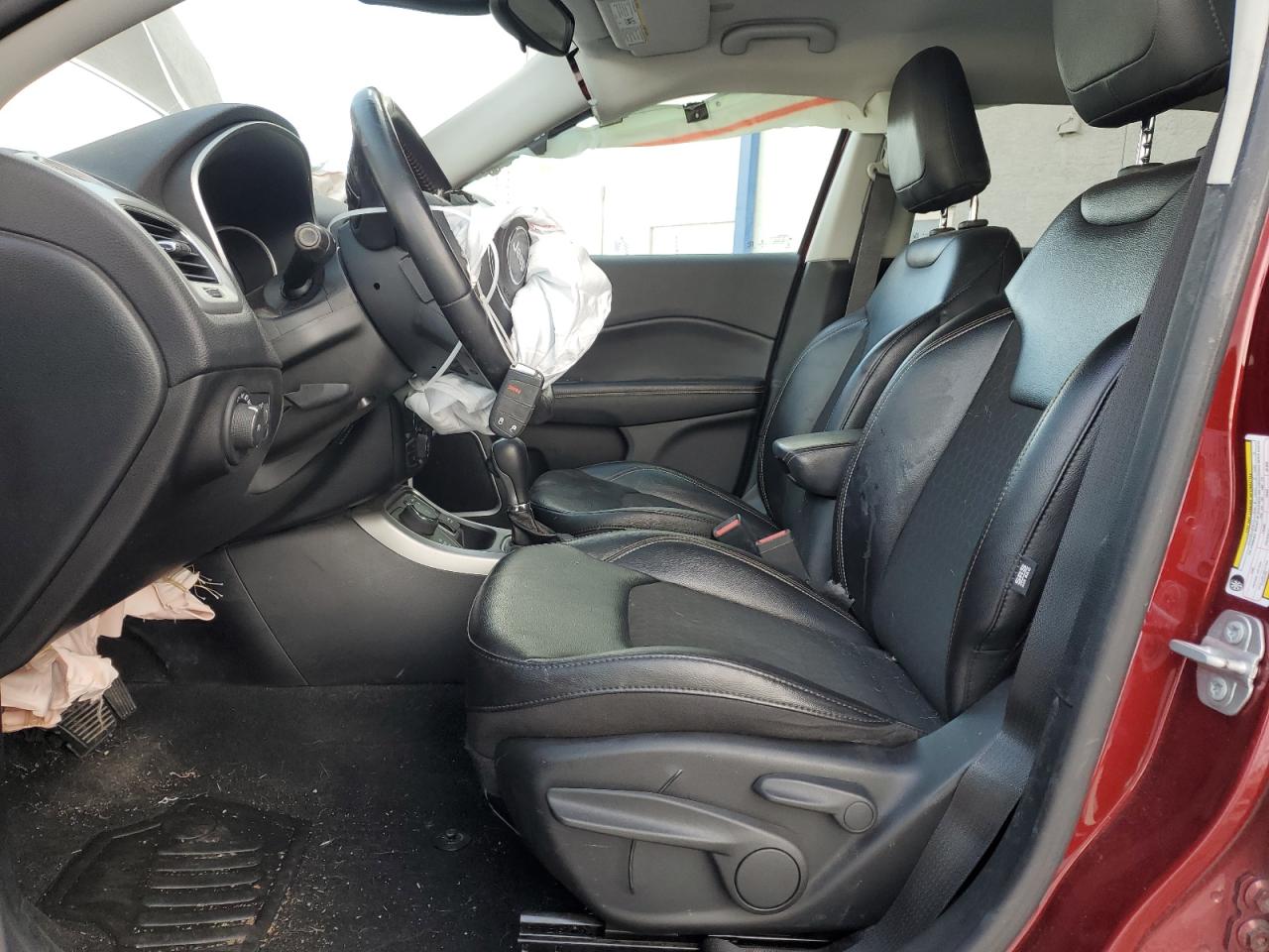 2020 Jeep Compass - Image 7