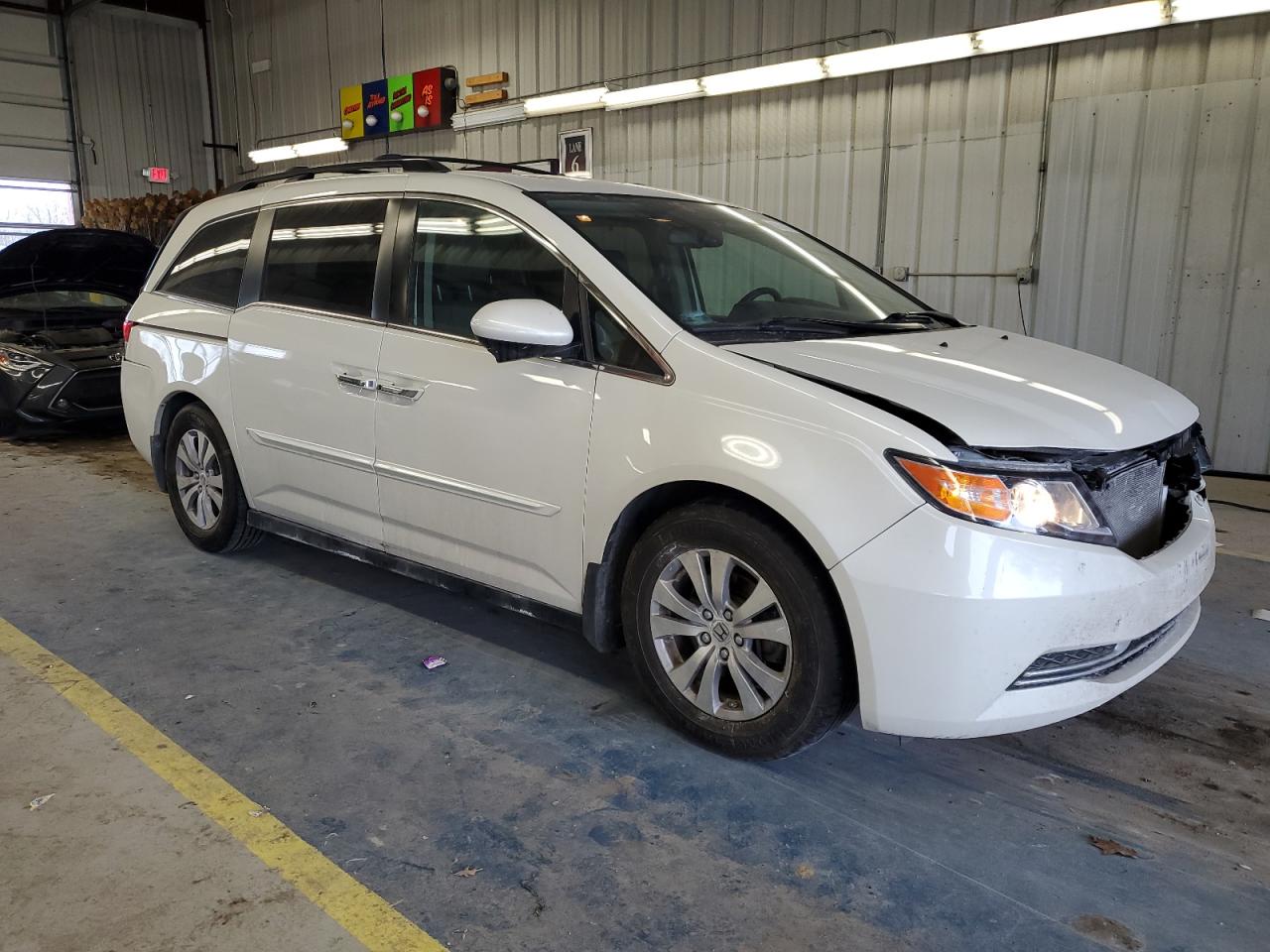 2015 Honda Odyssey - Image 4