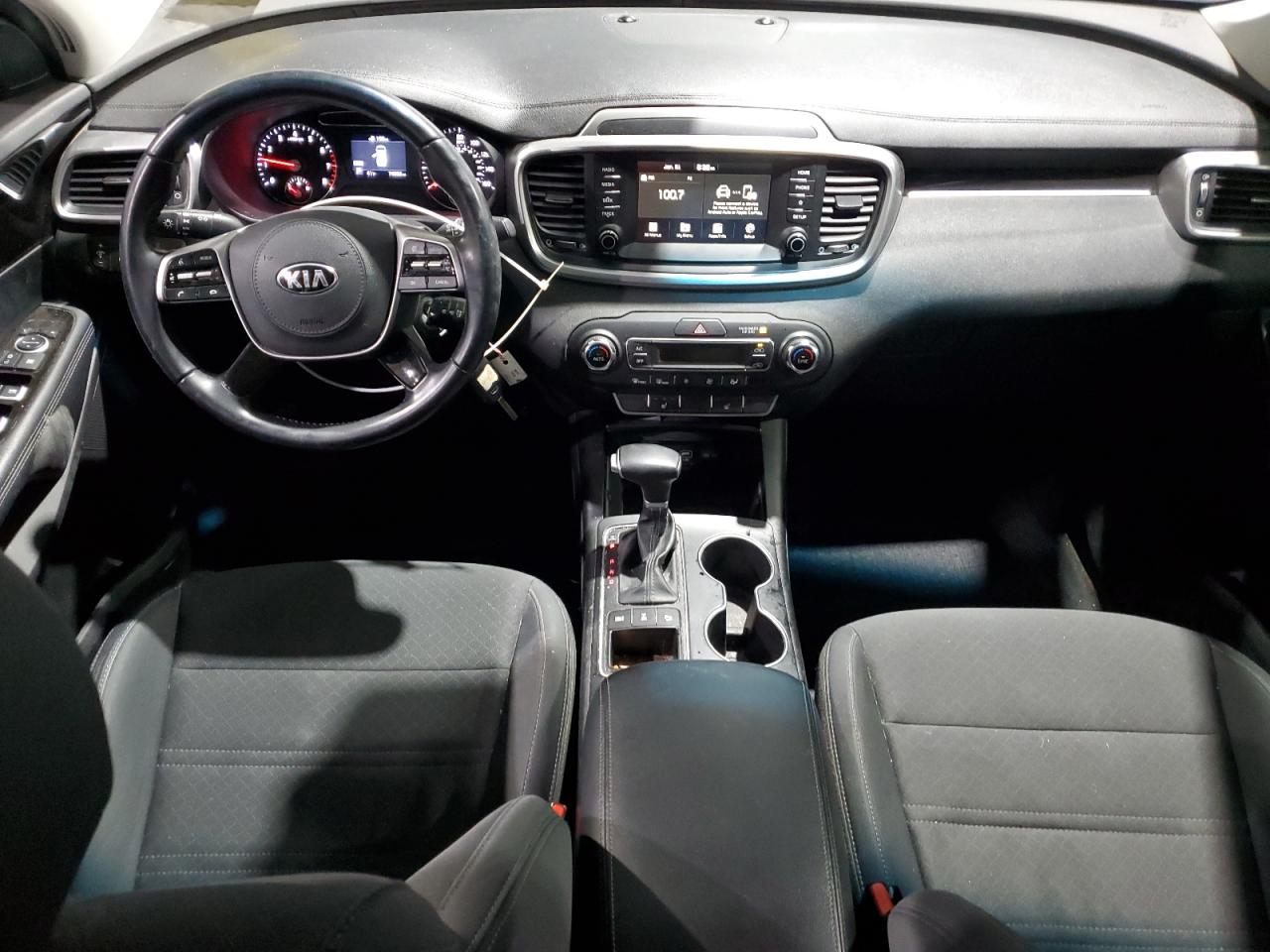 2020 Kia Sorento - Image 8