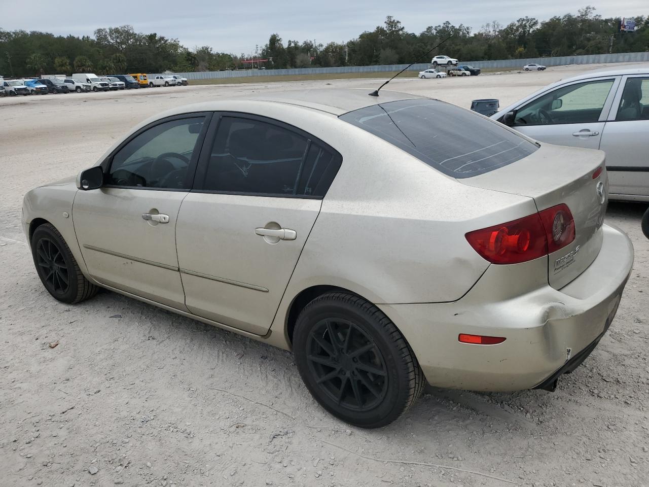 2006 Mazda 3 - Image 2