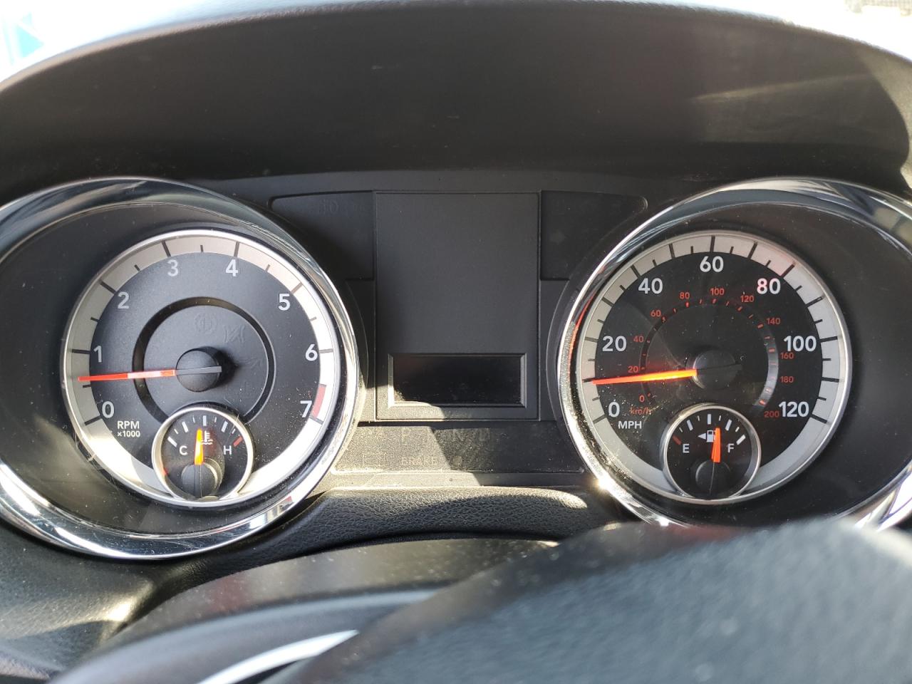 2019 Dodge Caravan - Image 9