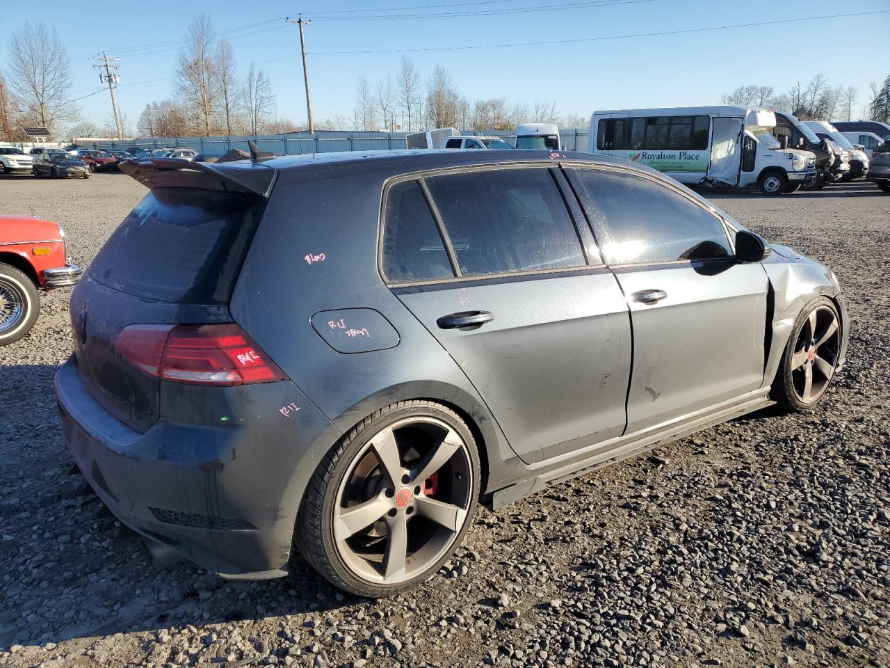 2019 Volkswagen GTI - Image 3