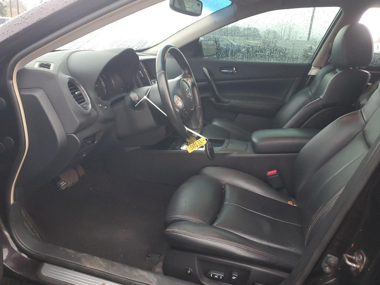 2010 Nissan Maxima - Image 7