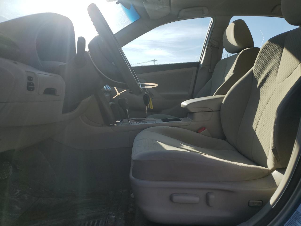 2009 Toyota Camry - Image 7