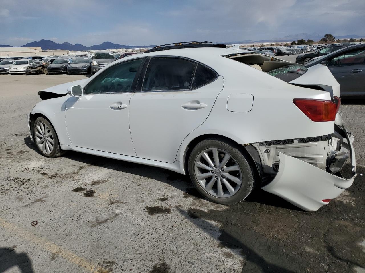 2009 Lexus IS - Image 2