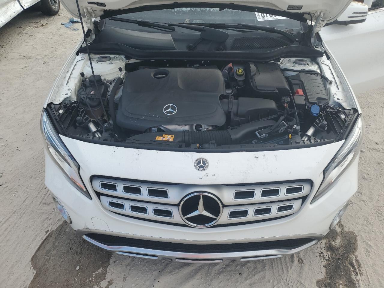 2020 Mercedes-Benz GLA-klasse - Image 11