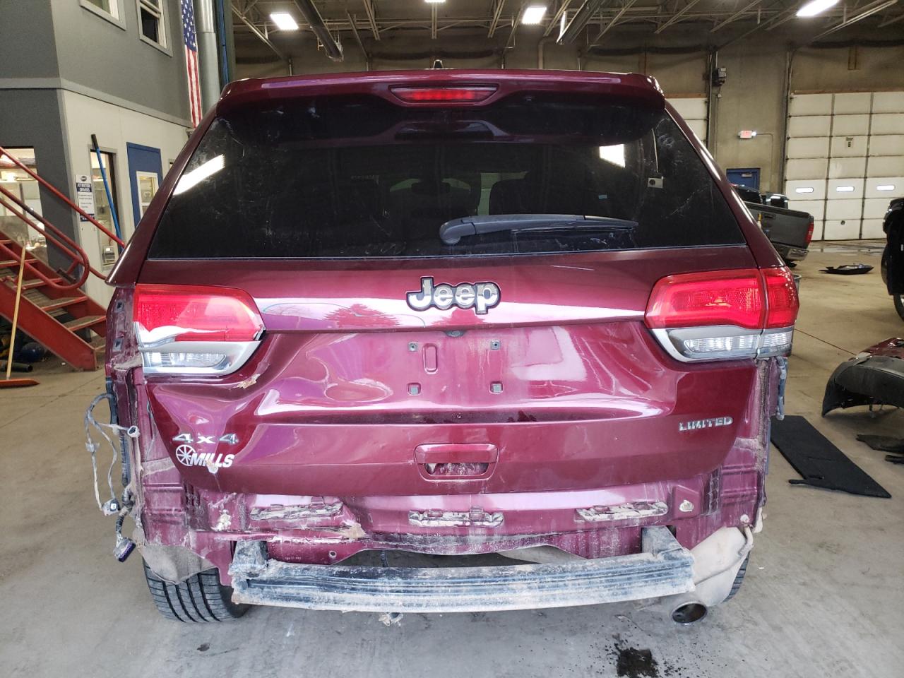 2017 Jeep Grand Cherokee - Image 6