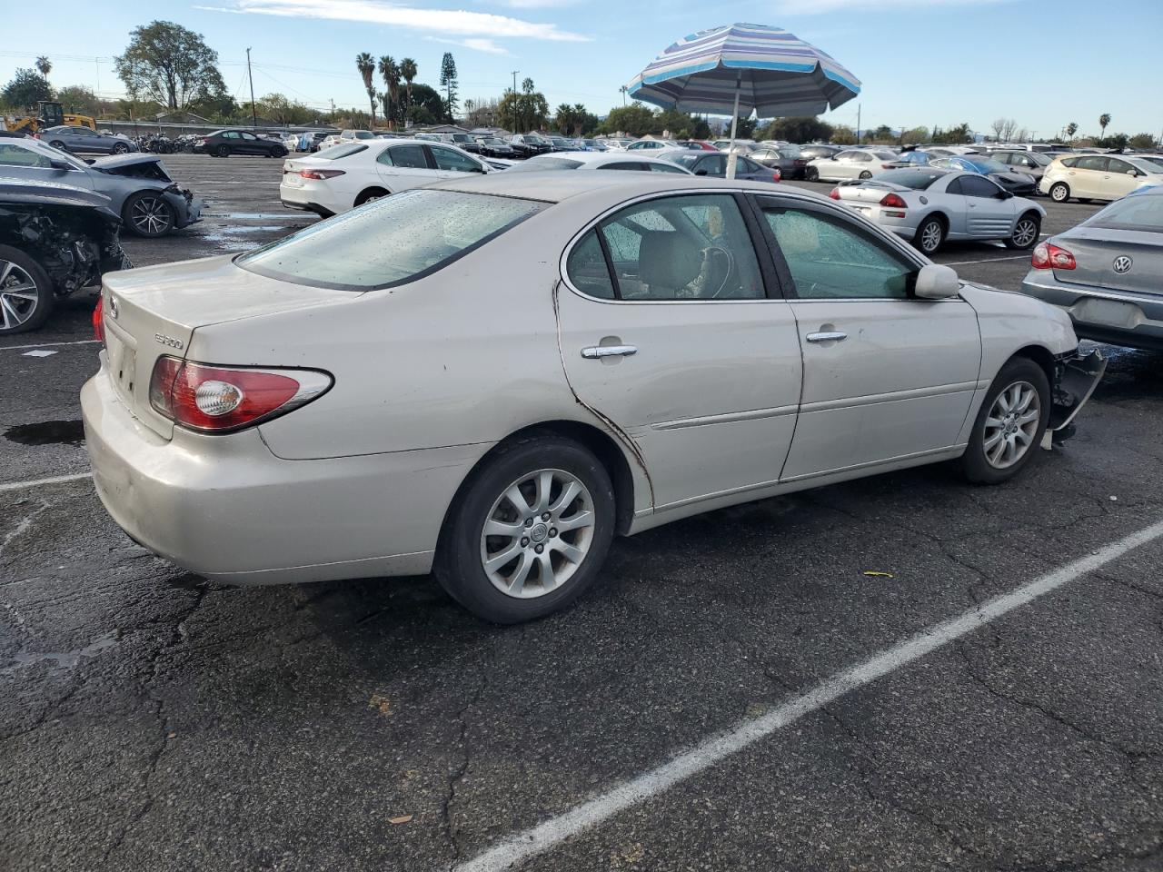 2003 Lexus ES - Image 3