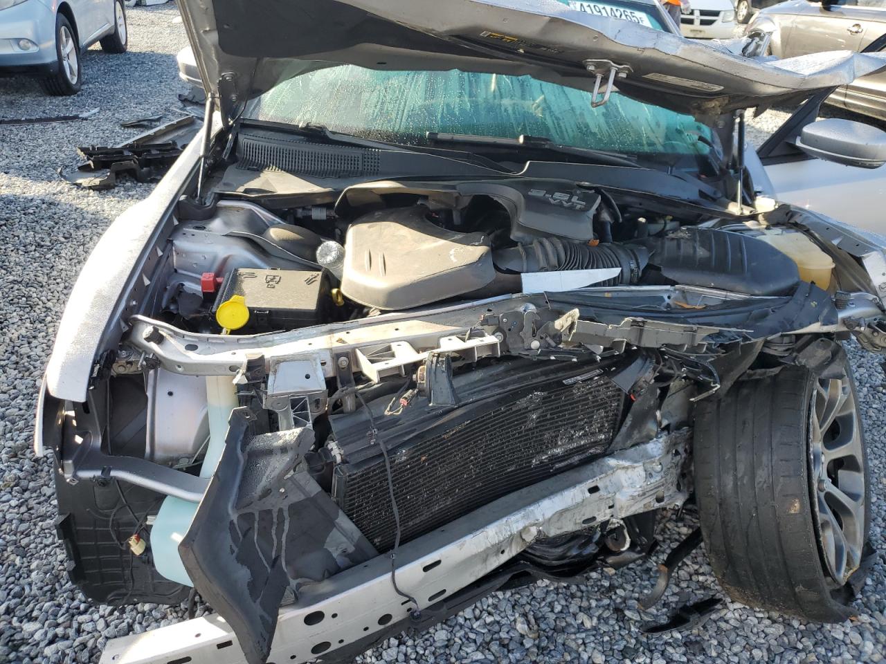 2018 Chrysler 300 - Image 11