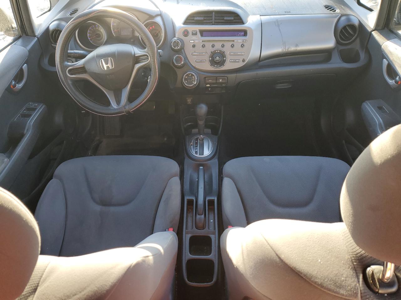 2010 Honda Fit - Image 8