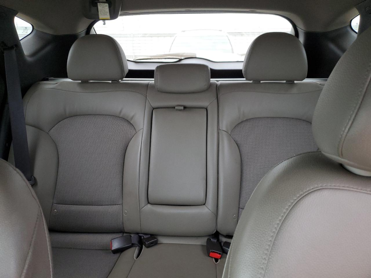 2015 Hyundai Tucson - Image 10