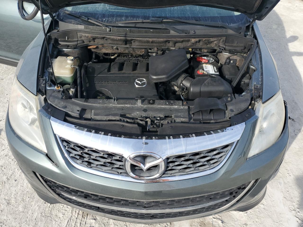 2011 Mazda CX-9 - Image 13