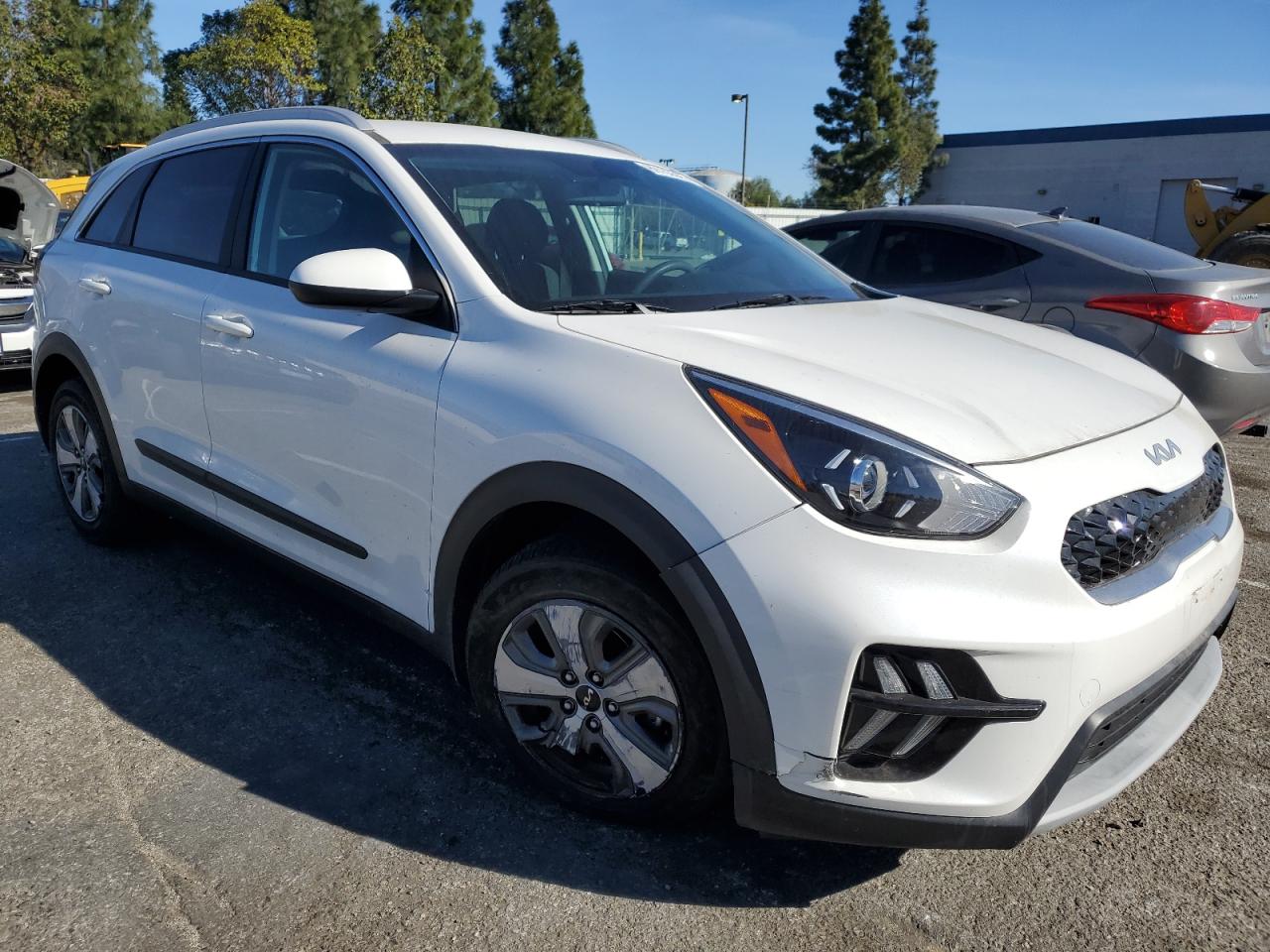 2022 Kia Niro - Image 4