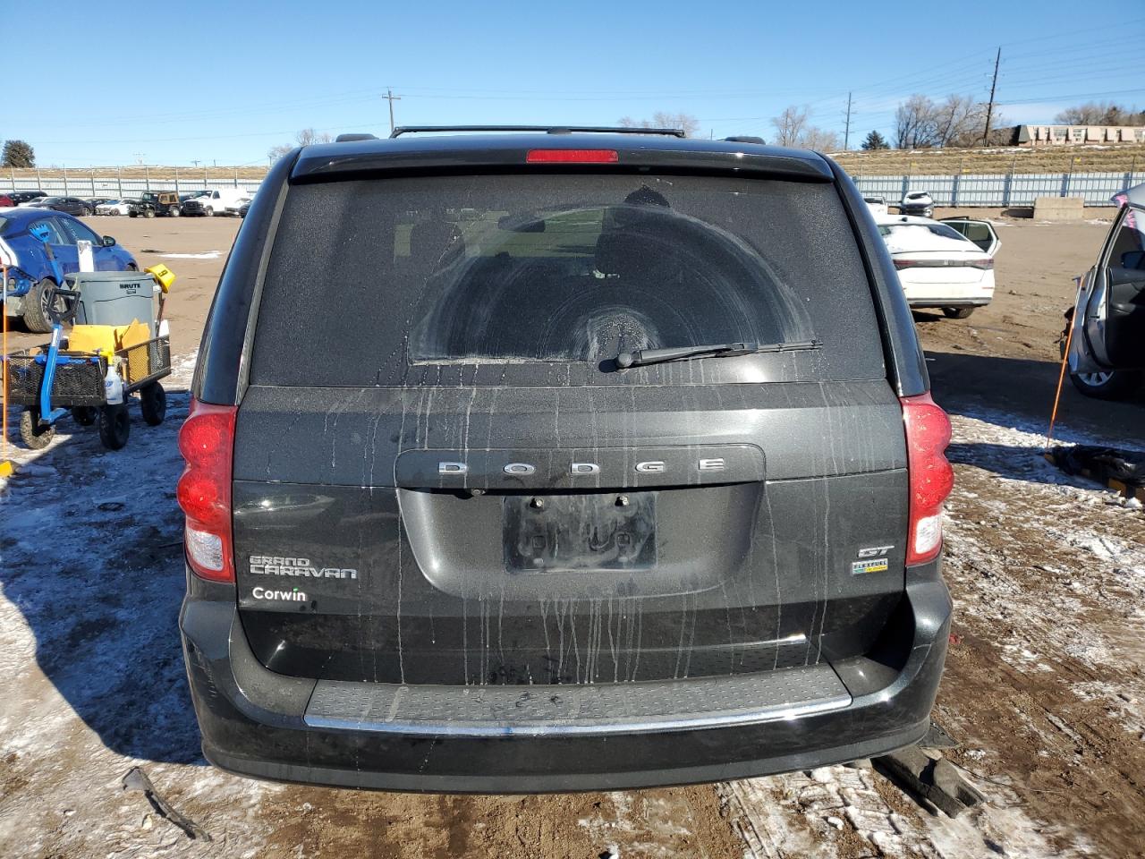 2019 Dodge Caravan - Image 6