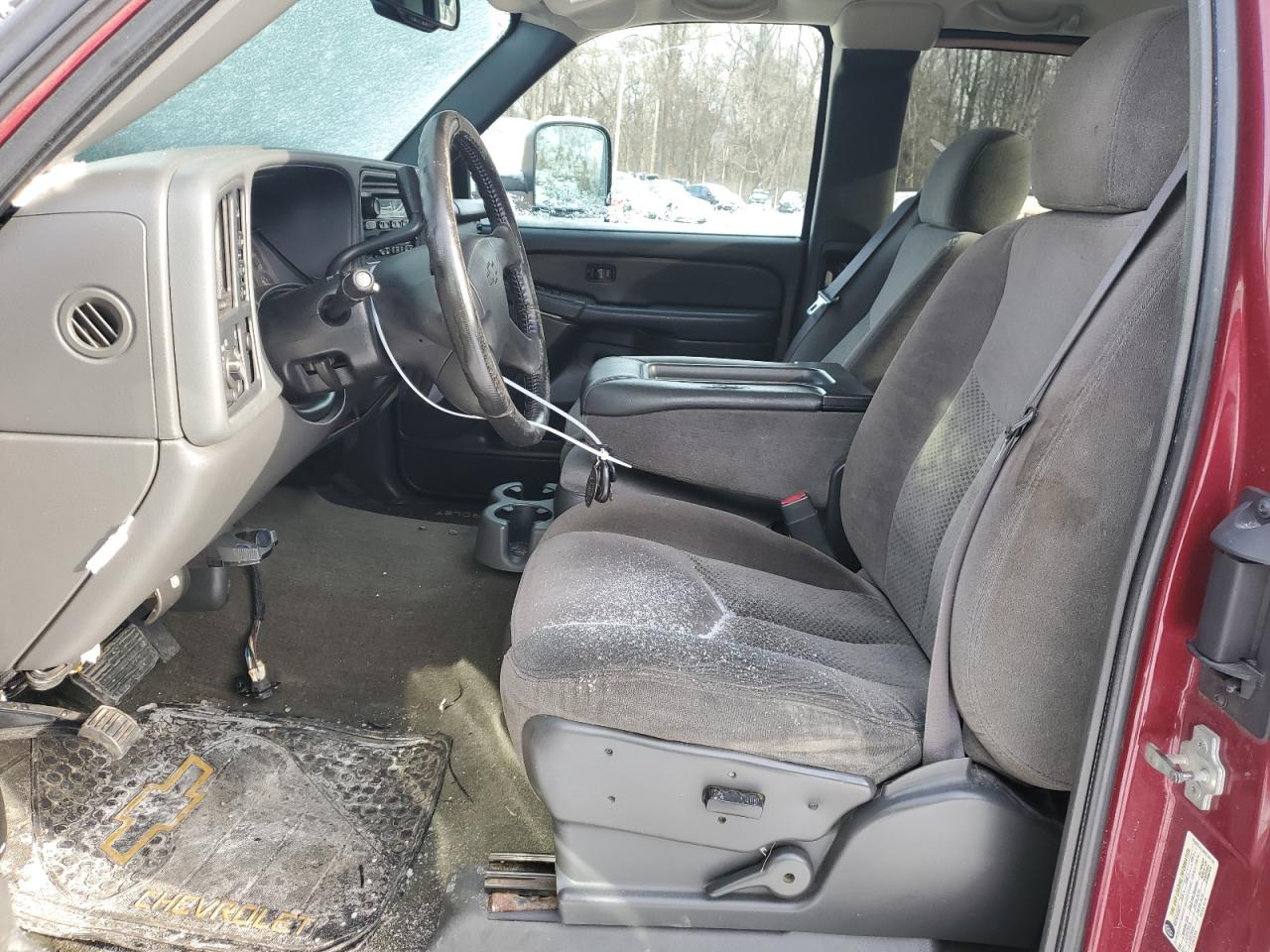 2007 Chevrolet Silverado - Image 7