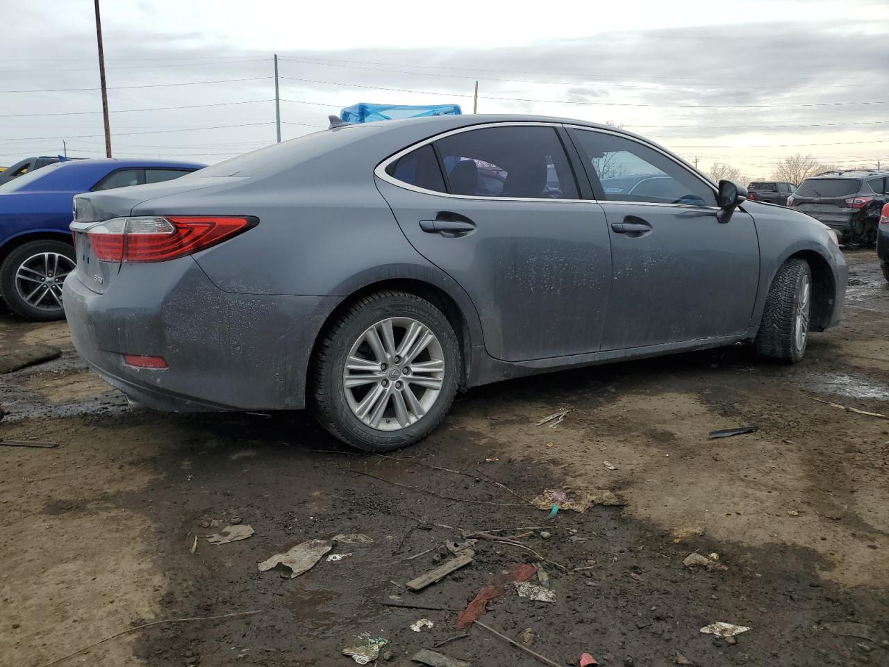 2014 Lexus ES - Image 3