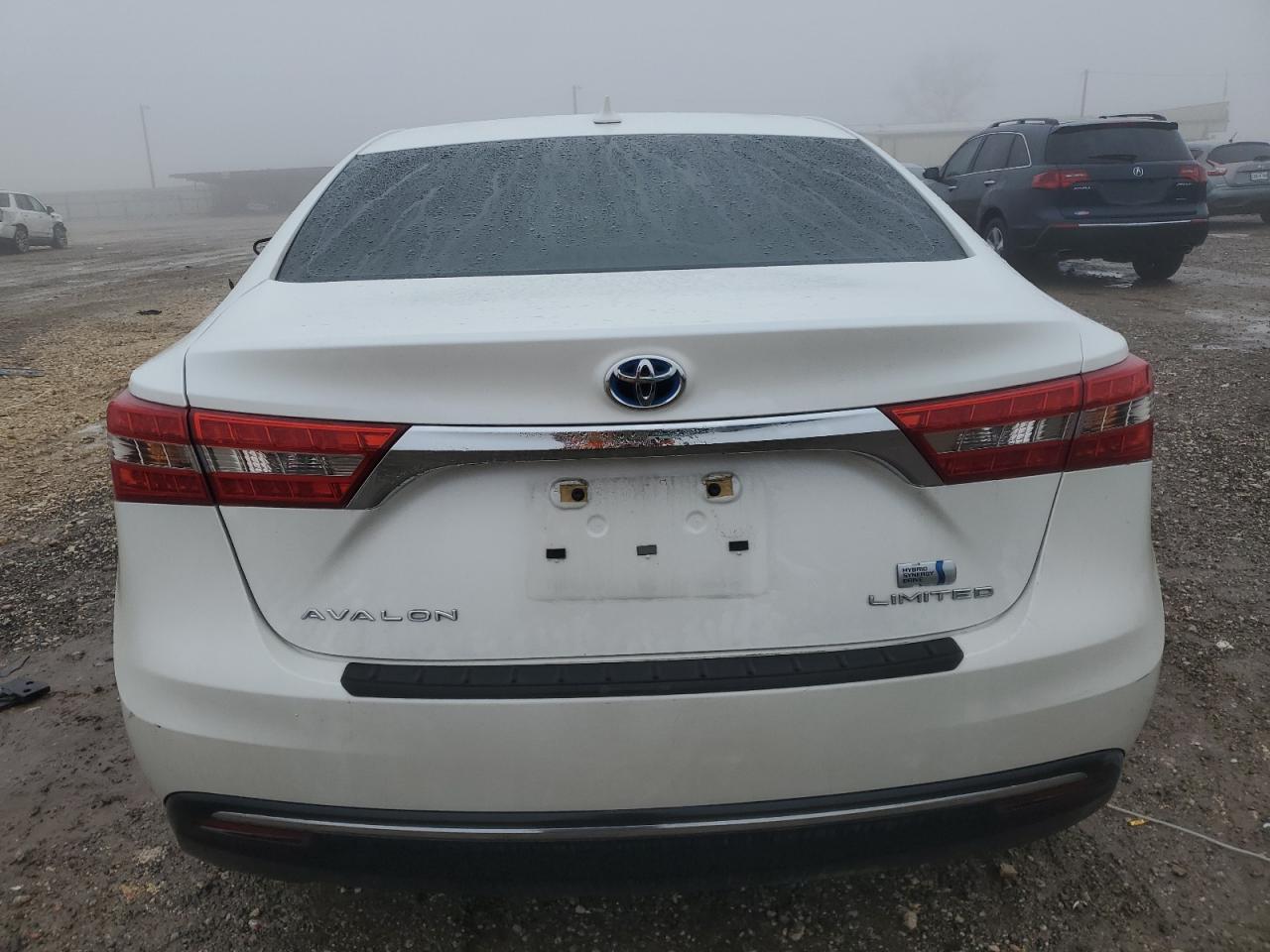 2018 Toyota Avalon - Image 6