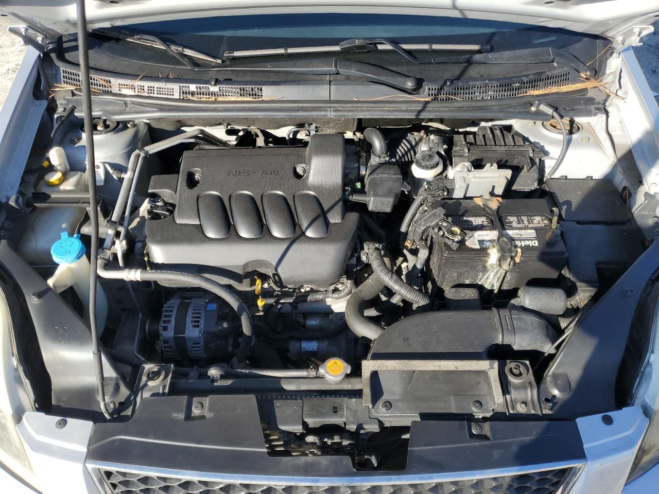 2010 Nissan Sentra - Image 12