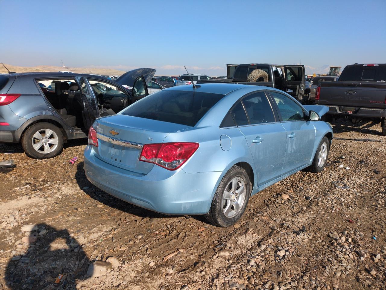 2011 Chevrolet Cruze - Image 3