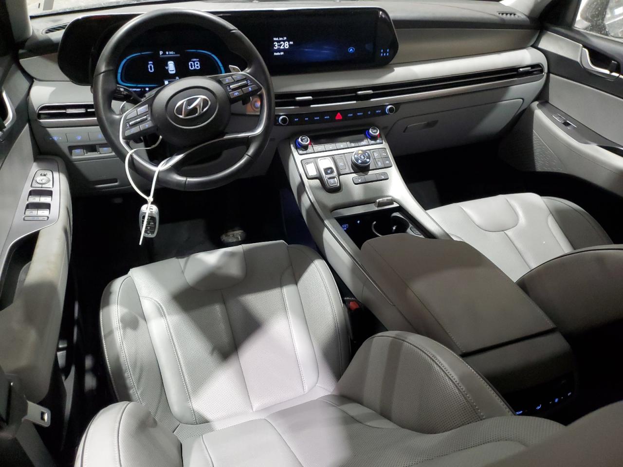 2024 Hyundai Palisade - Image 8