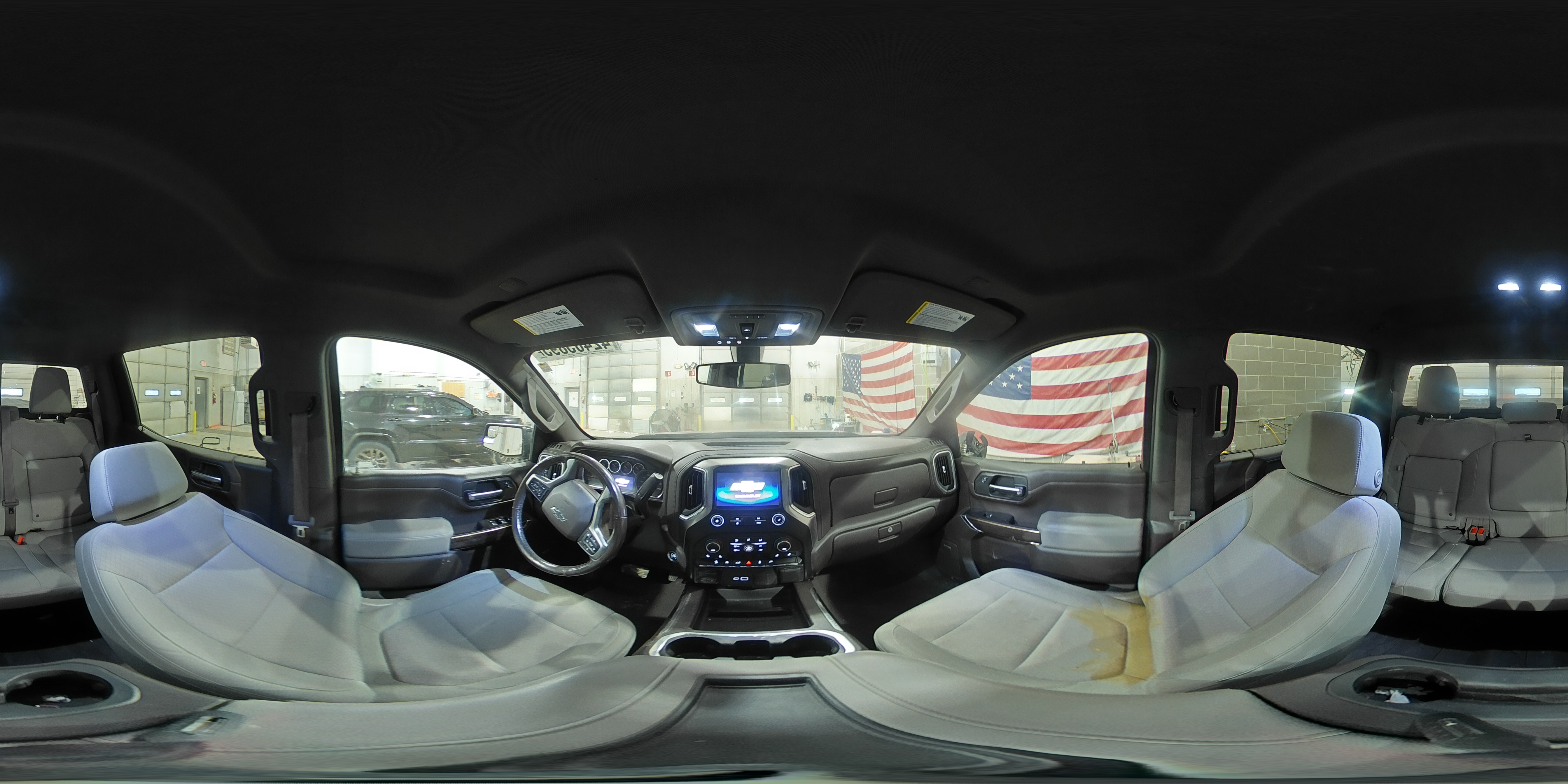 2019 Chevrolet Silverado - Image 13