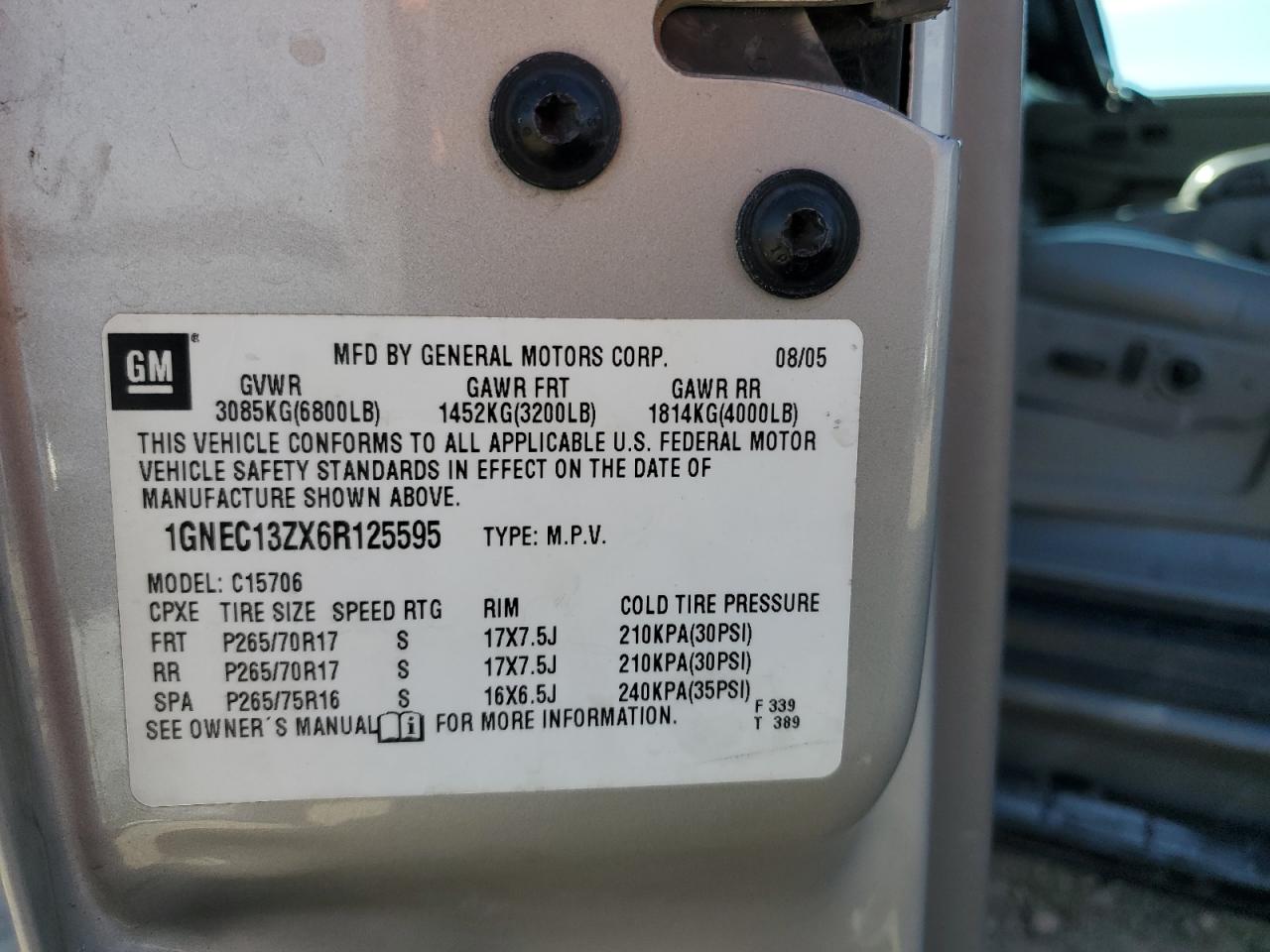 2006 Chevrolet Tahoe - Image 13