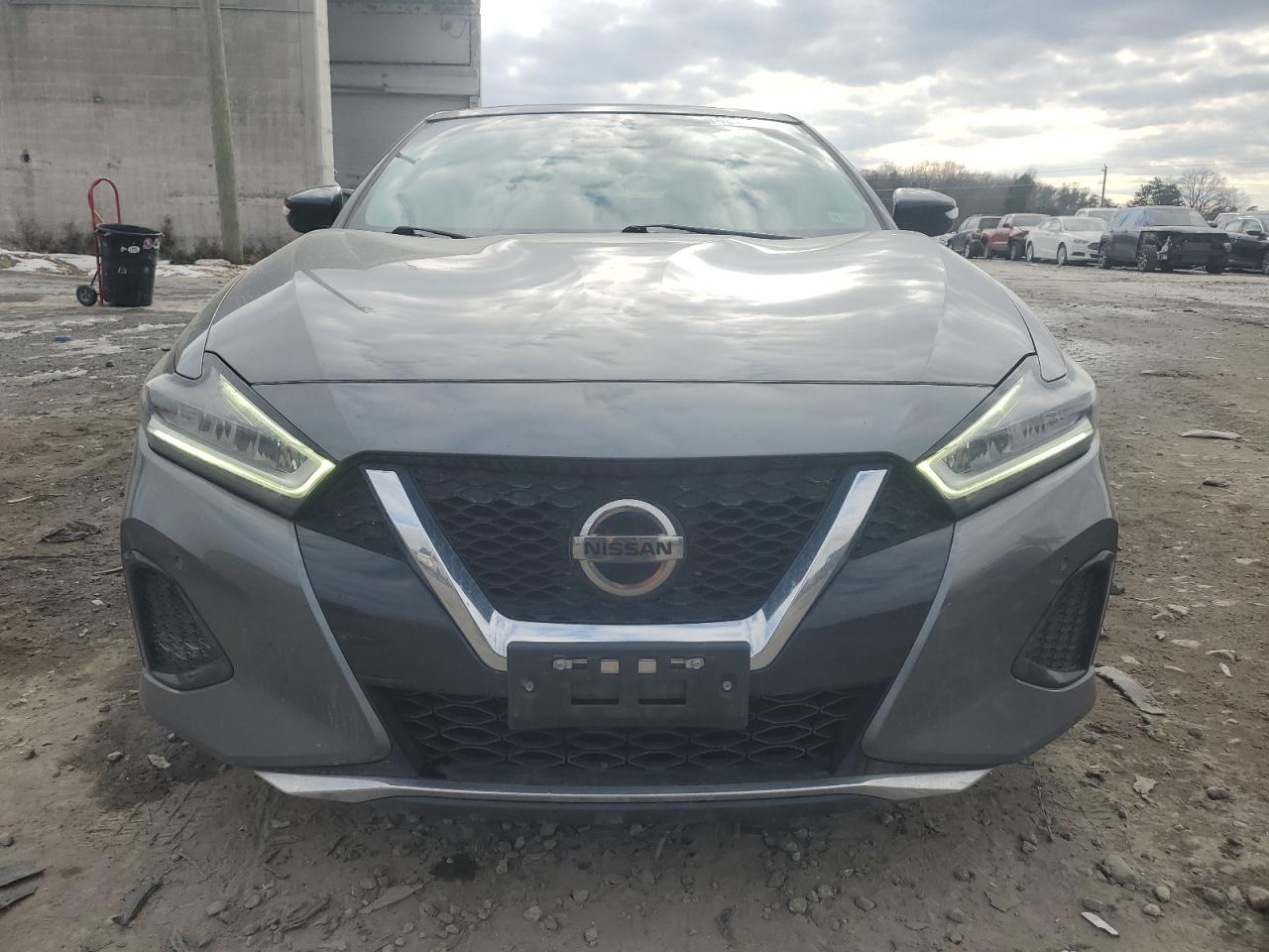 2020 Nissan Maxima - Image 5