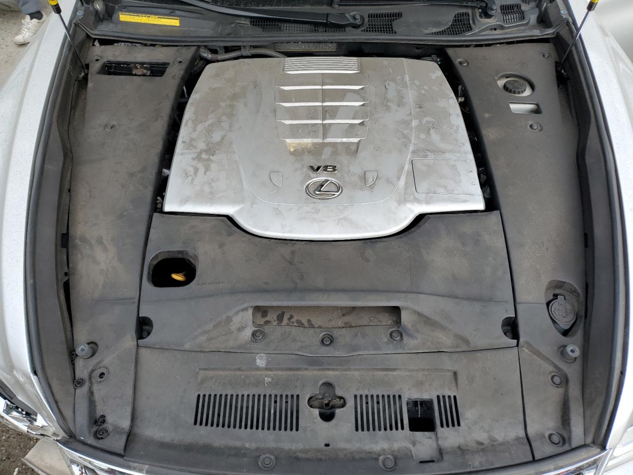 2013 Lexus LS - Image 11